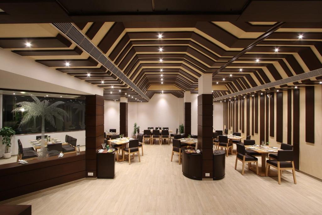 Prakruti Resort Вадодара Экстерьер фото